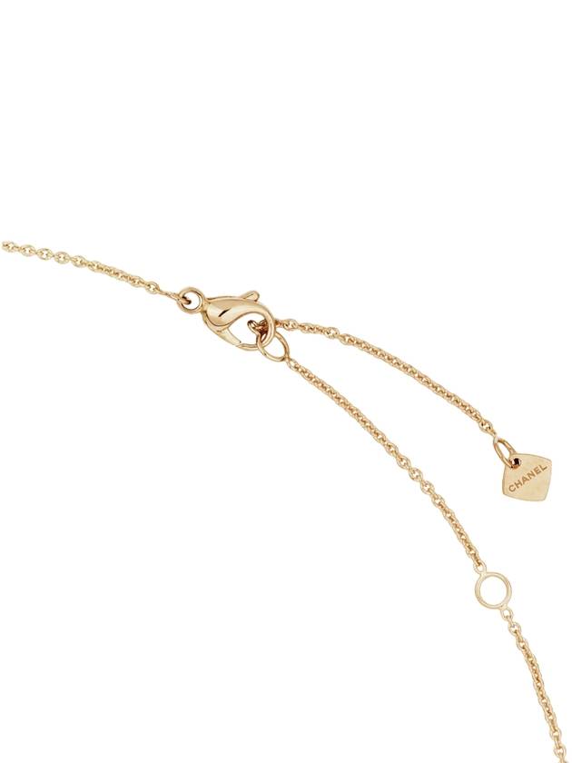 Coco Crush Quilted Motif 18K Necklace Gold Chanel