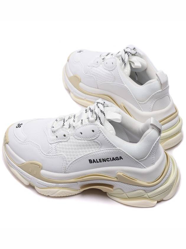Luxury Balenciaga  Triple S Low-Top Sneakers White