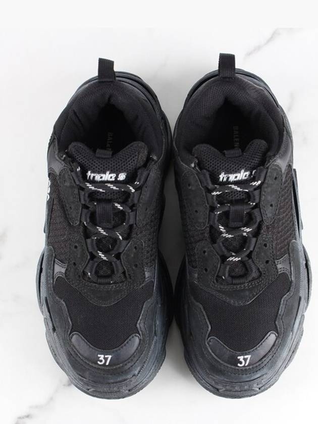 Luxury Balenciaga  Triple S dirty black sneakers 37 240