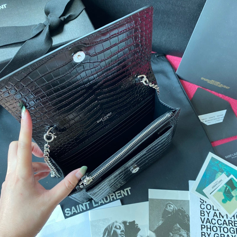 Yves Saint Laurent - Bags - The Wells Bags  450