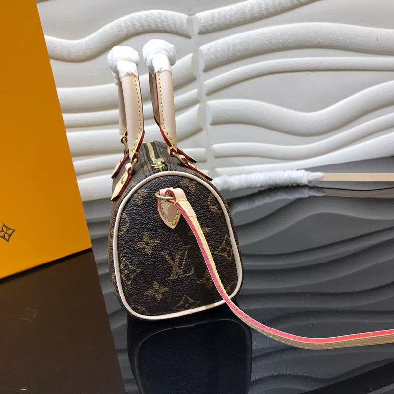 Louis Vuitton Luxury Bags 2478