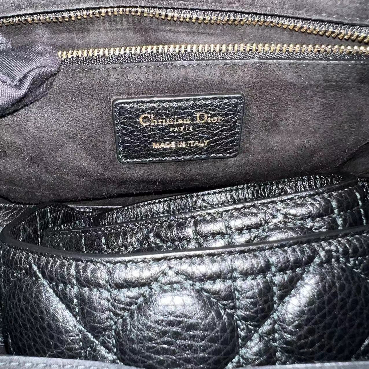 *Flap Version* Lady Medium Flap Cannage Grained Calfskin  Black GHW