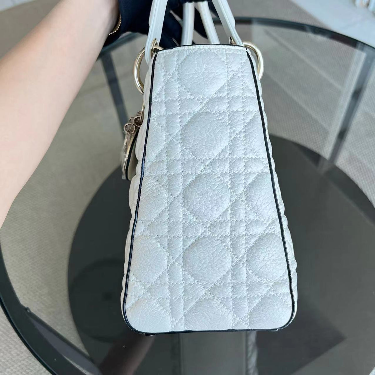 *Flap Version, Grained Calfskin, No Strap* Lady Medium White Cannage Grained Calfskin White GHW