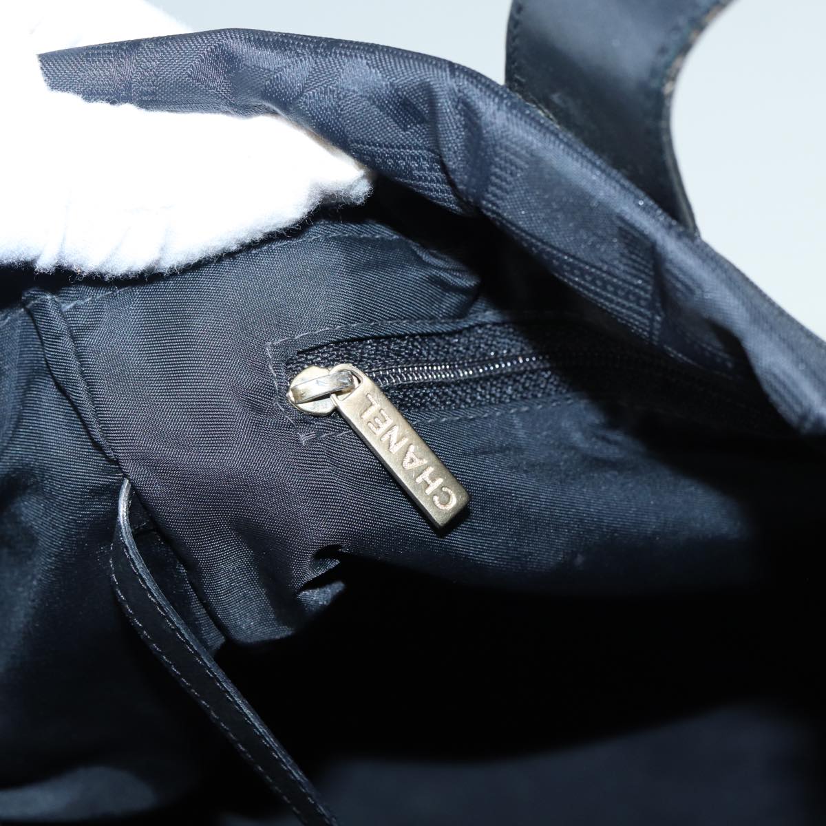 CHANEL New travel line Tote Bag Nylon Black CC Auth fm3625