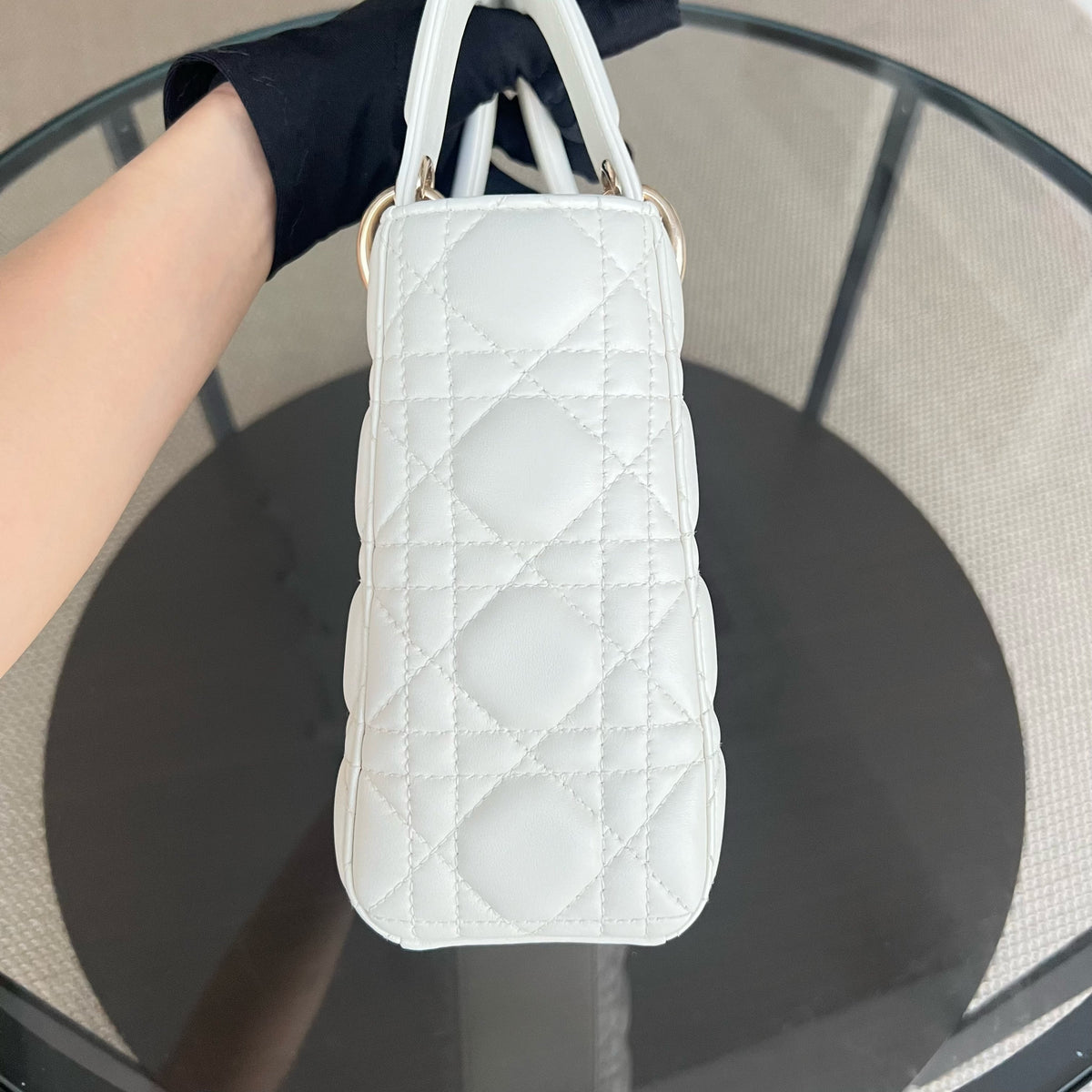*Full Set, Receipt, ABC Strap* Lady Small Cannage Lambskin Cream White Light Golden Hardware ABC Strap MyABC