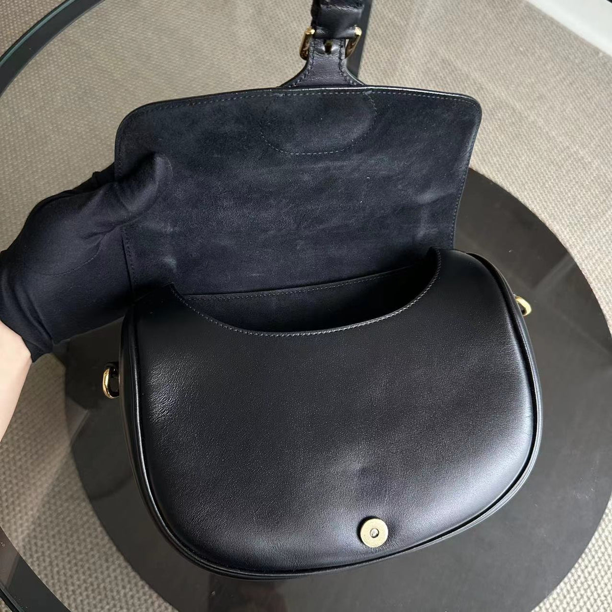 *Full Set, Receipt* Bobby Medium Smooth Calfskin Black GHW