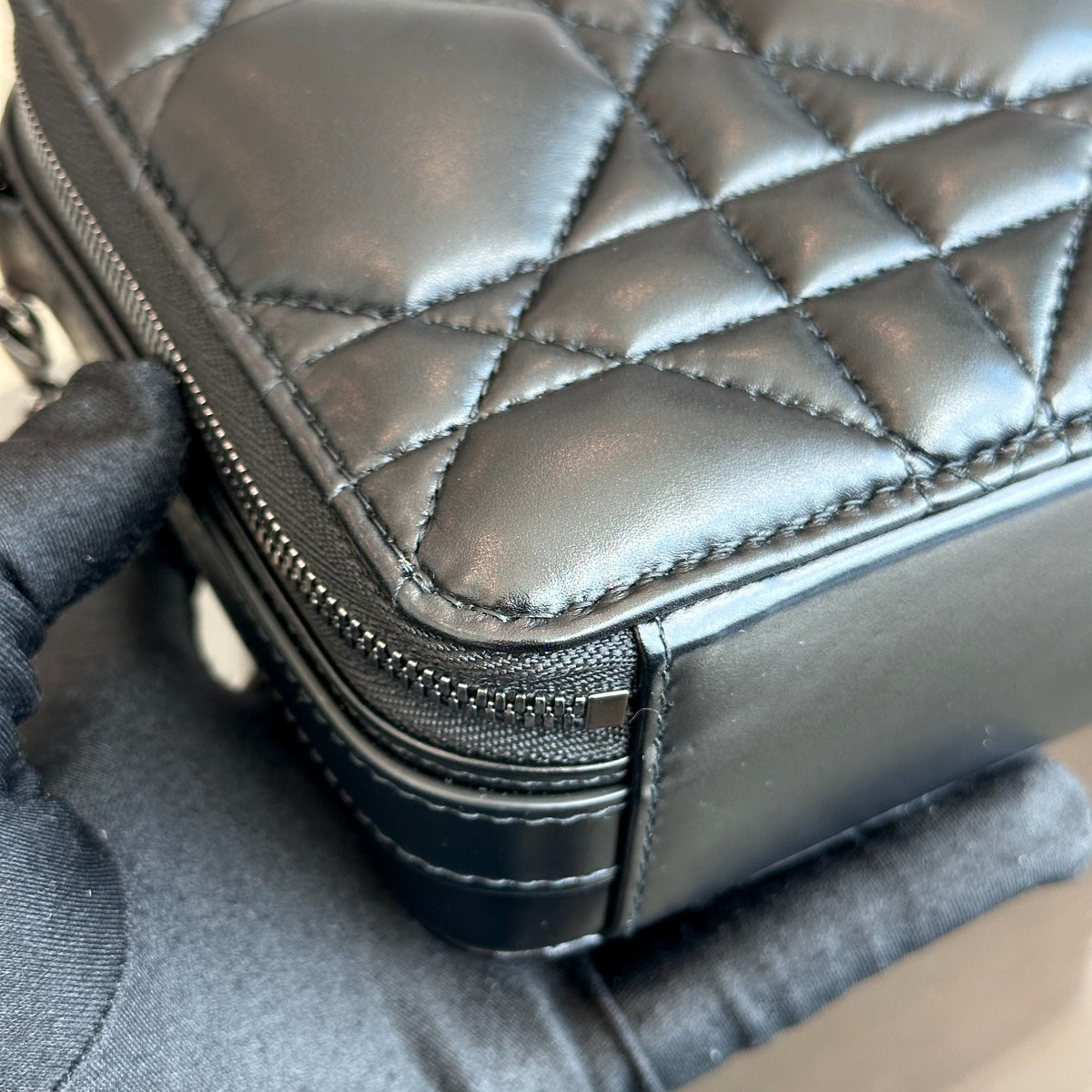 *Full Set, Receipt* Caro Box Cannage Lambskin Black SHW