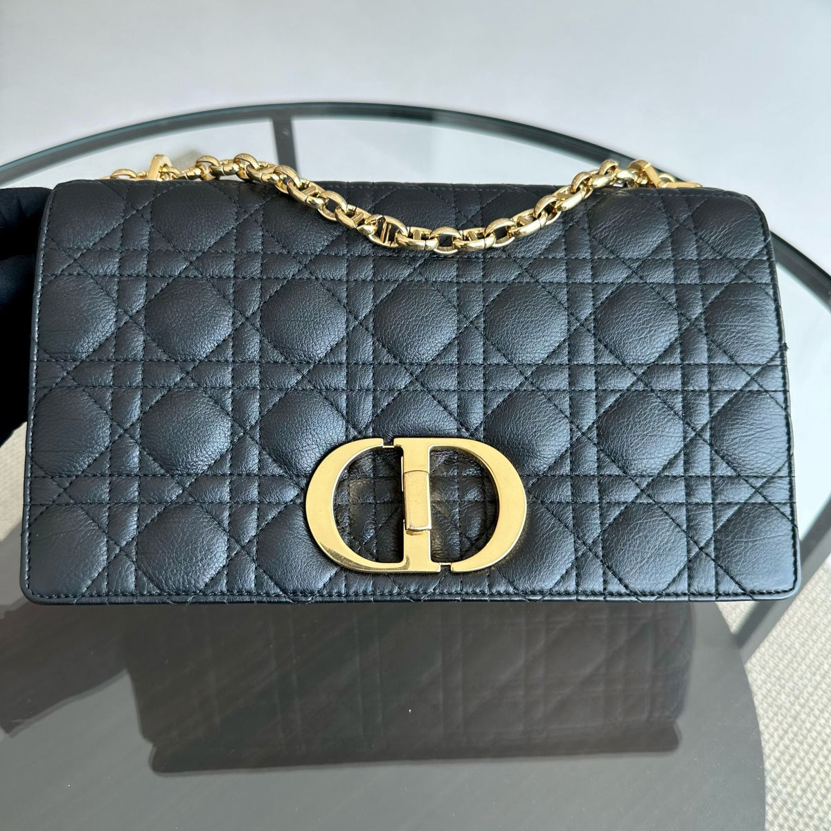 *Full Set, Receipt* Caro Large Cannage Calfskin Black GHW