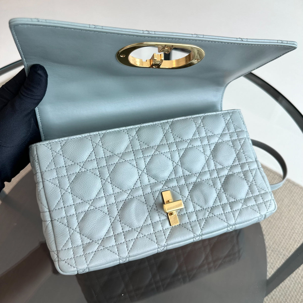*Full Set, Receipt* Caro Medium Grained Calfskin Cannage Flap Grey GHW