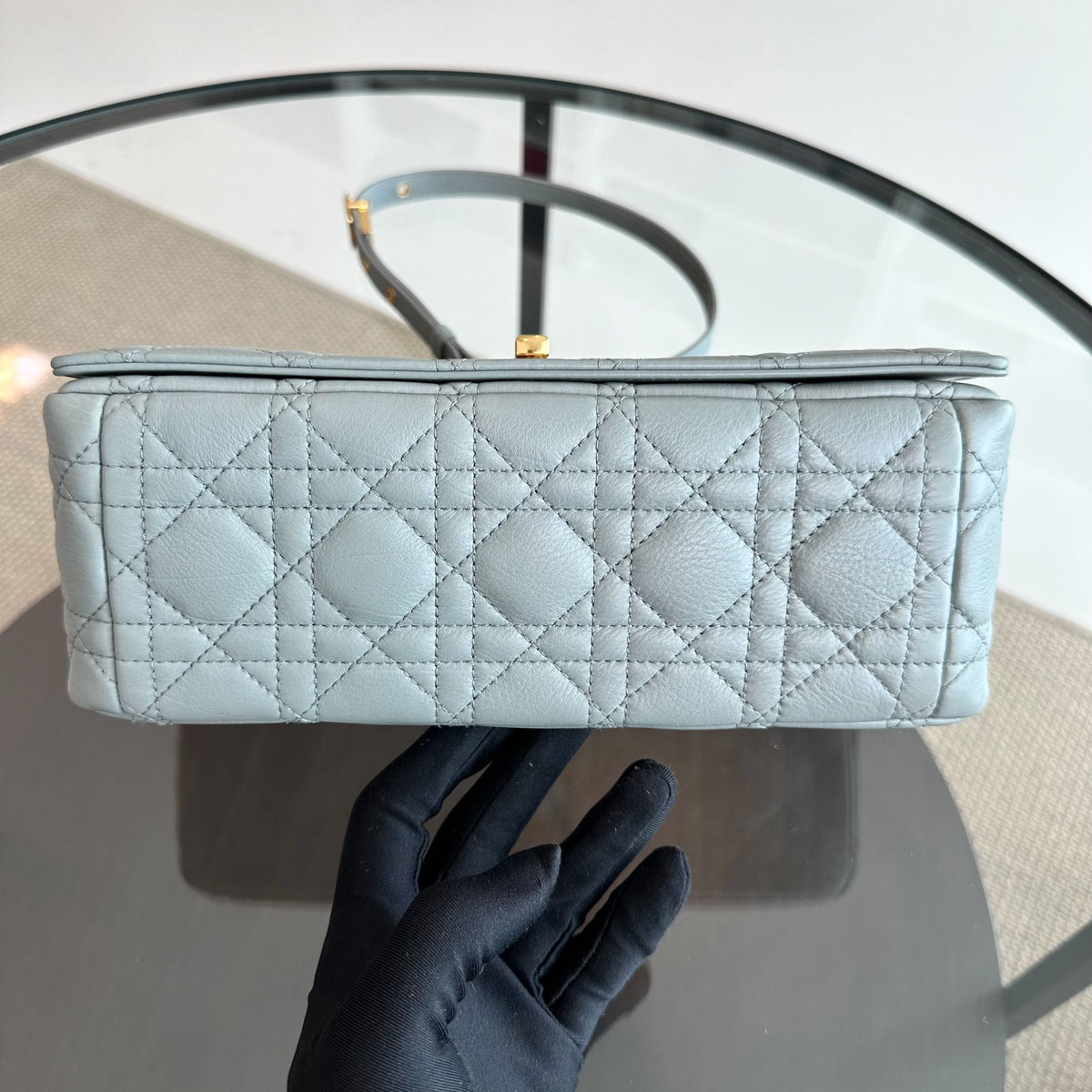 *Full Set, Receipt* Caro Medium Grained Calfskin Cannage Flap Grey GHW