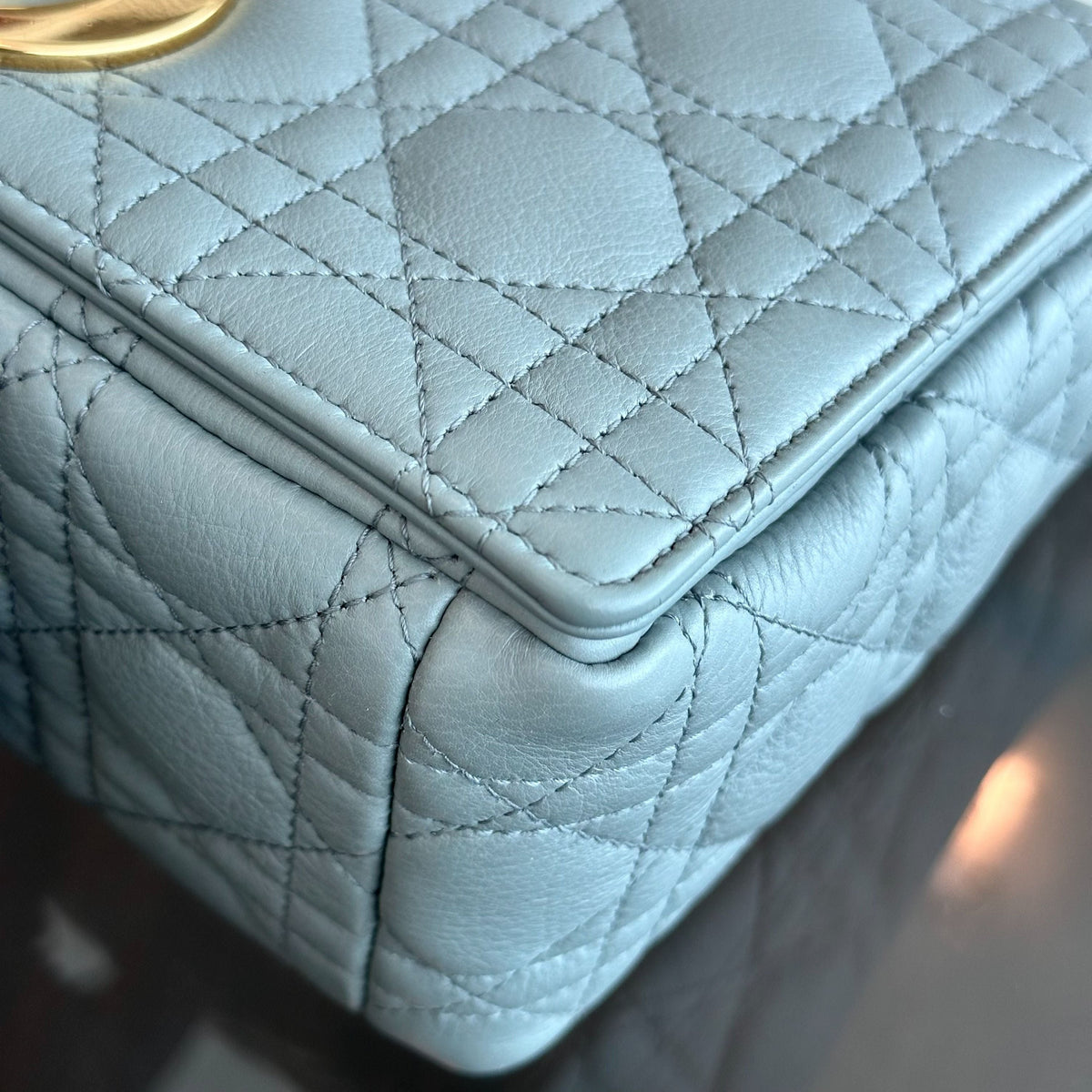 *Full Set, Receipt* Caro Medium Grained Calfskin Cannage Flap Grey GHW