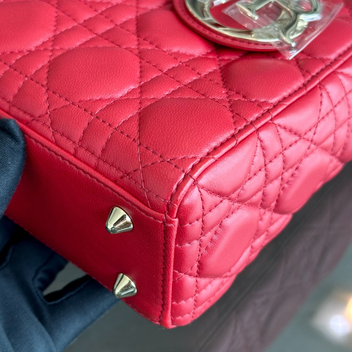 *Full Set, Receipt* Lady Small Lambskin Cannage Charm ABC Red GHW