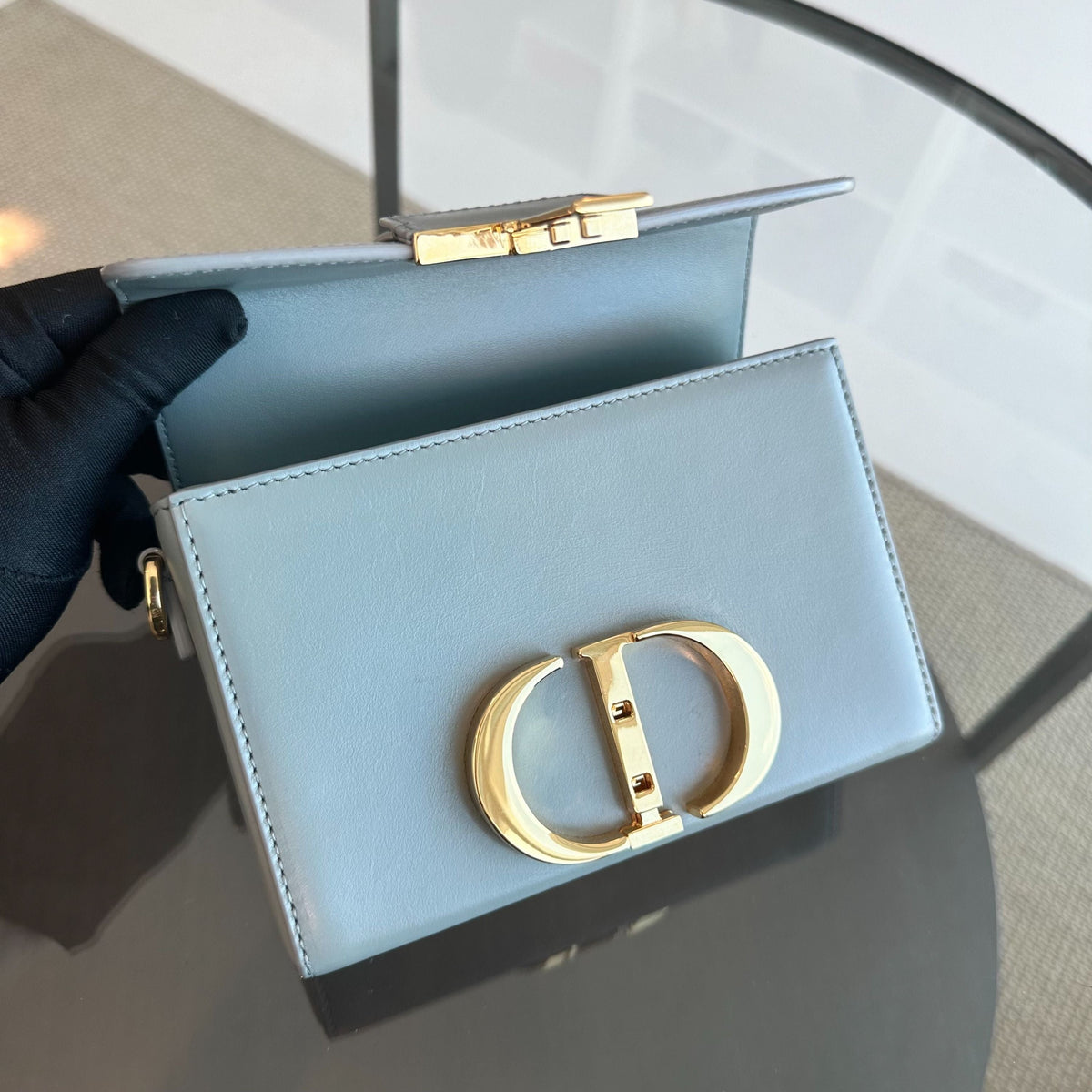 *Full Set Receipt* Montaigne Box Smooth Calfskin Light Blue GHW