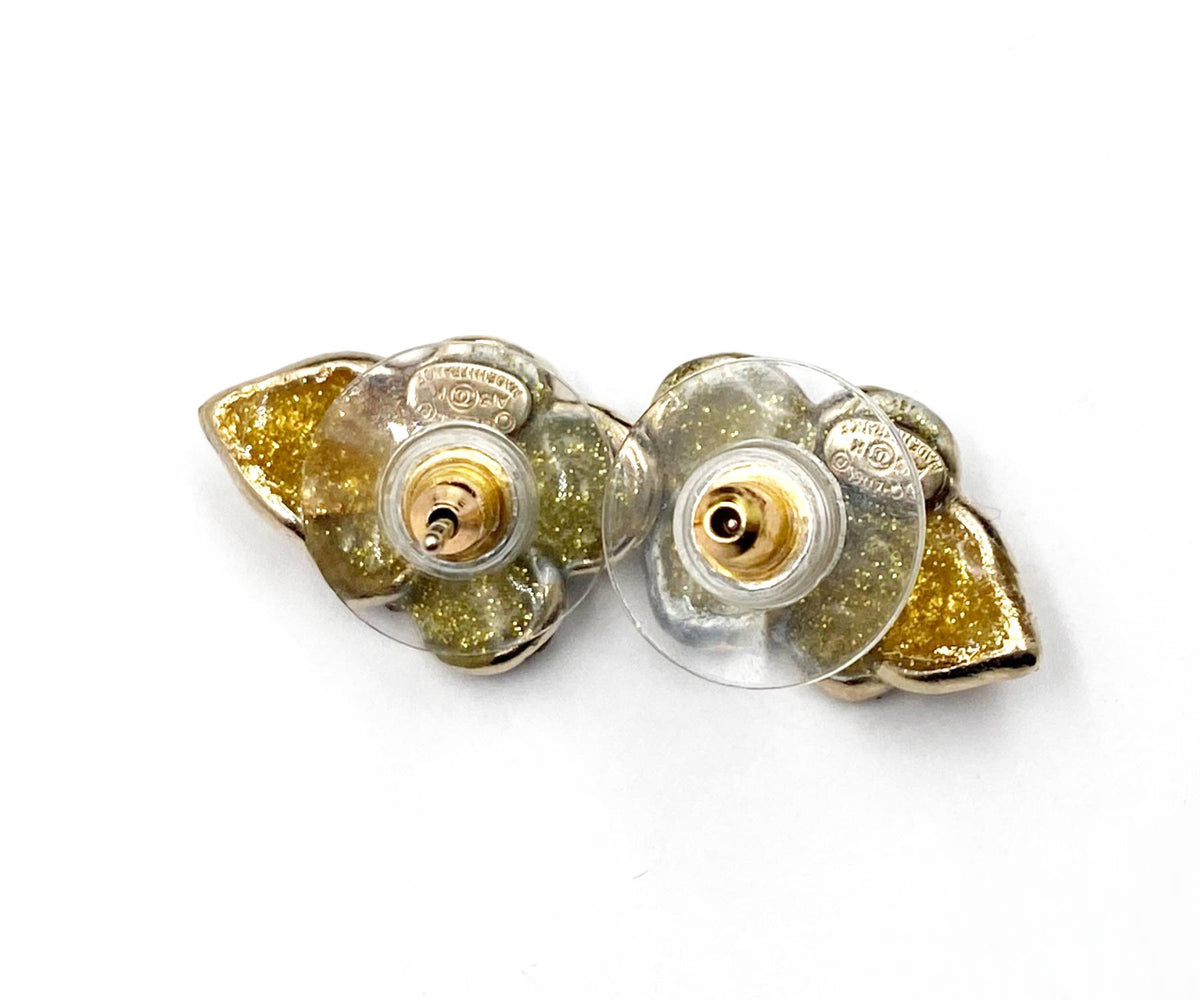 Top Quality Chanel Gold CC Flower Dangle Piercing Earrings