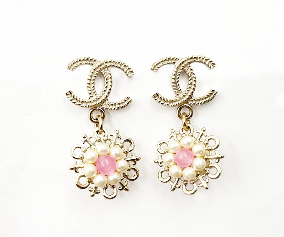 Top Quality Chanel Gold CC Pink Bead Pearl Wheel Piercing Earrings