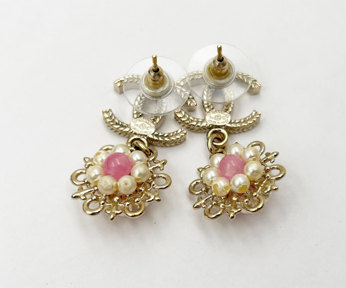 Top Quality Chanel Gold CC Pink Bead Pearl Wheel Piercing Earrings