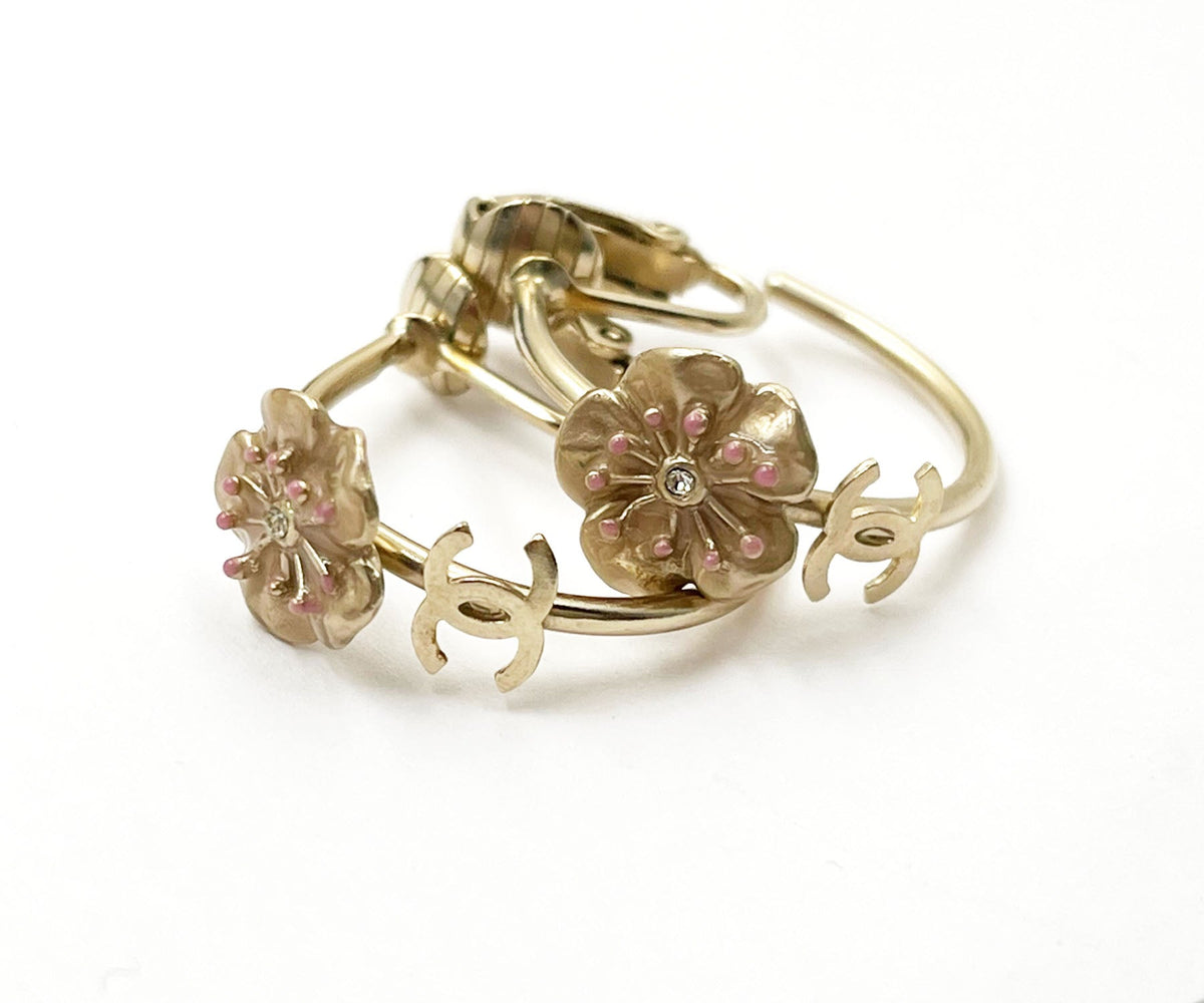 Top Quality Chanel Gold CC Pink Flower Hoop Clip on Earrings