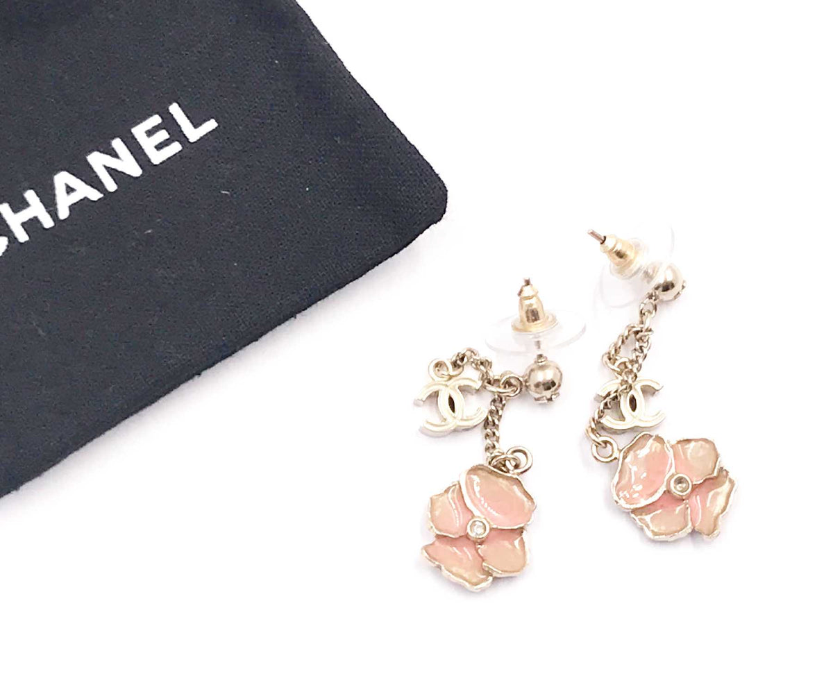Top Quality Chanel Gold CC Pink Flower Dangle Piercing Earrings