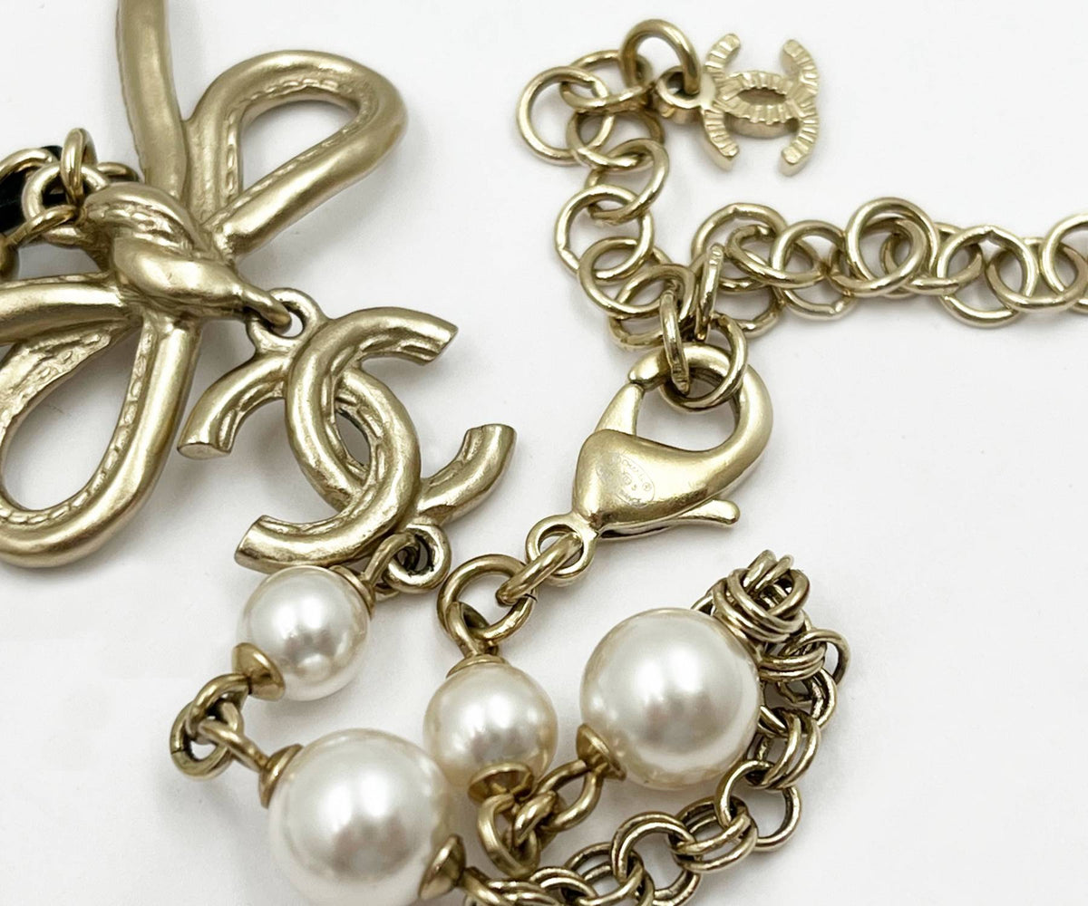 Top Quality Chanel Light Gold CC Ribbon Bow Pearl Leather Chain Short Necklace