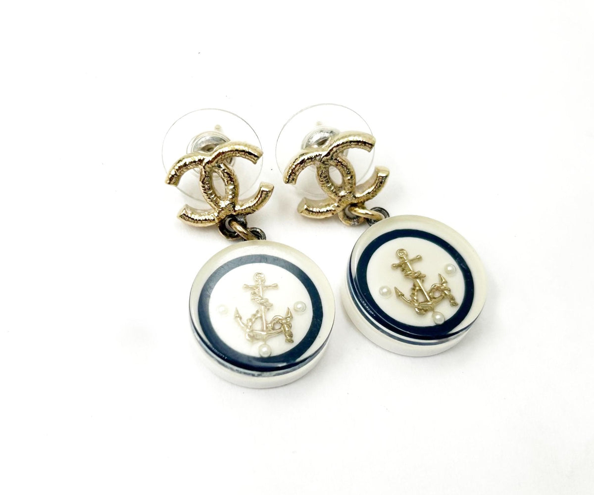 Top Quality Chanel Gold CC Sailing Dangle Piercing Earrings