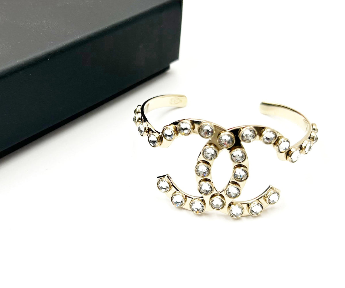 Top Quality Chanel Gold CC Solitaire Crystal Cuff Bracelet