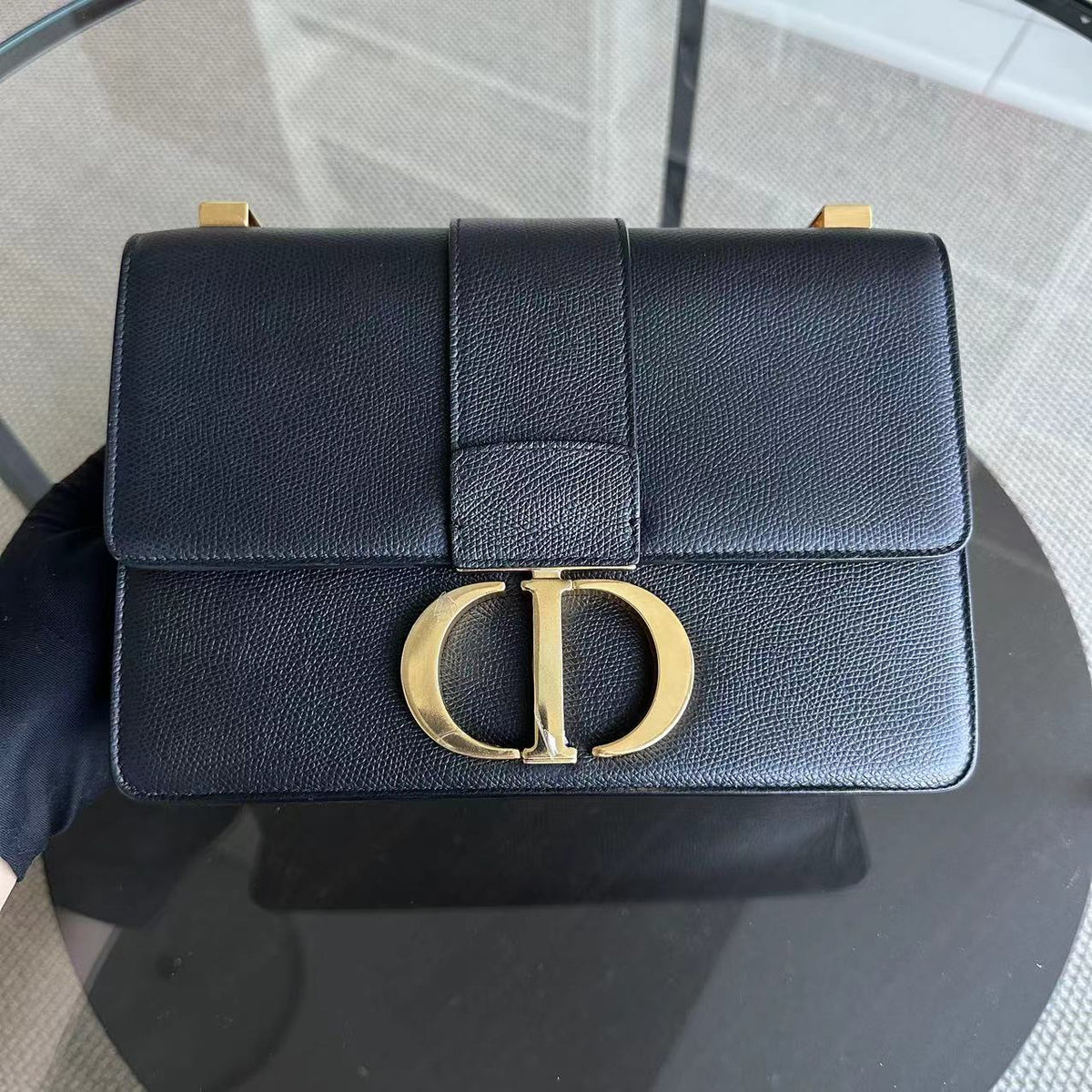 *Grained Calfskin, Full Set* Montaigne 30 Grained Calfskin Black GHW