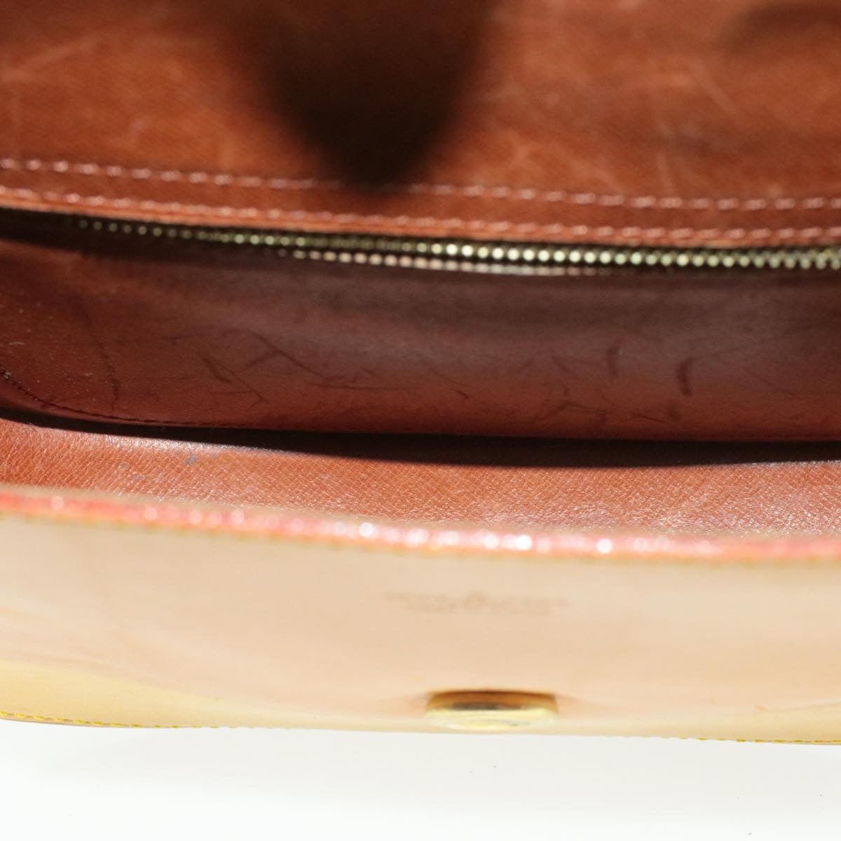 LOUIS VUITTON Nomad Saint Cloud MM Shoulder Bag Beige LV Auth am067g