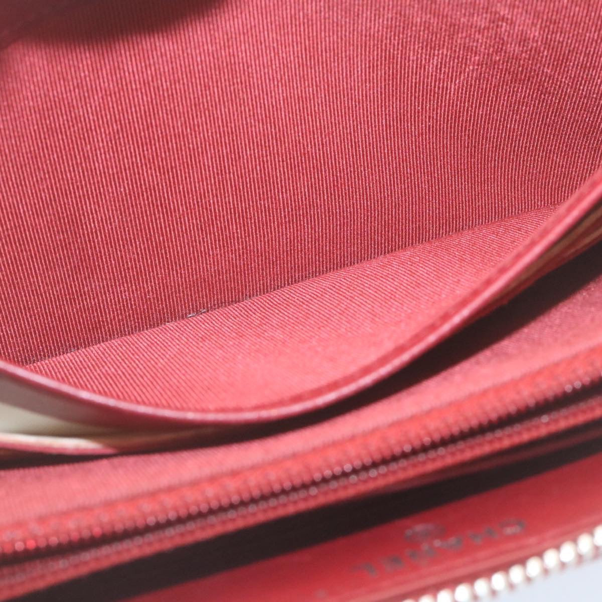 Top Quality Chanel Matelasse Wallet Lamb Skin Red CC Auth am2154gA
