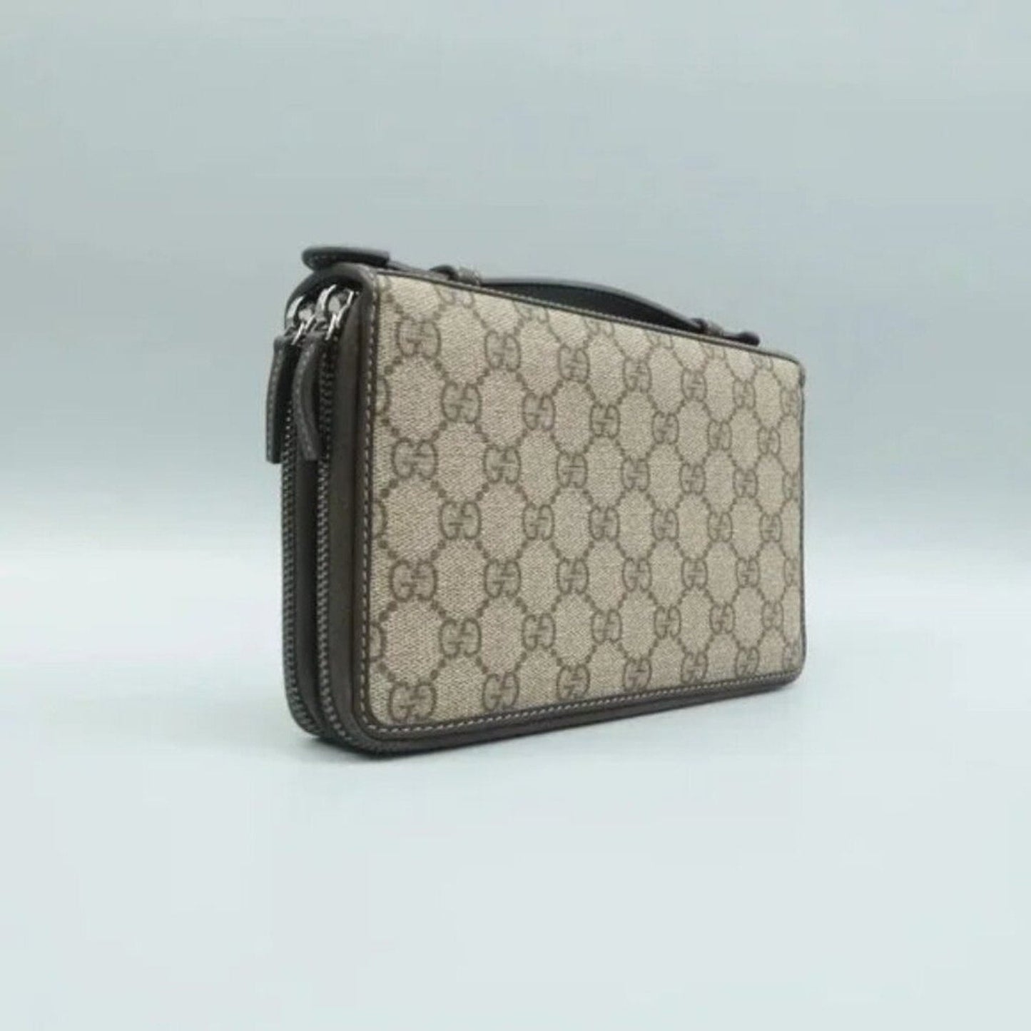 GUCCI Brown GG Canvas Clutch Bag