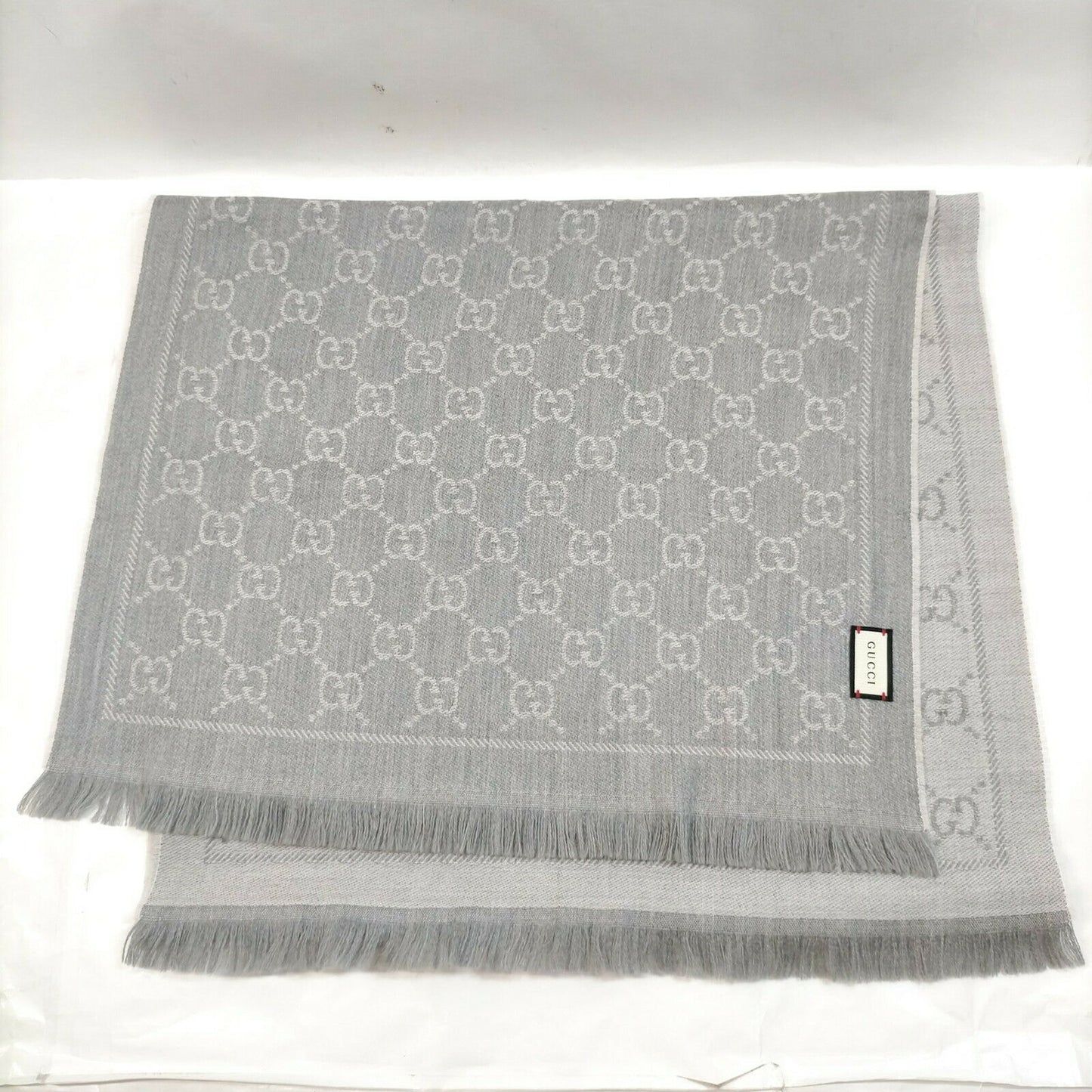 Gucci Scarf Grays Wool