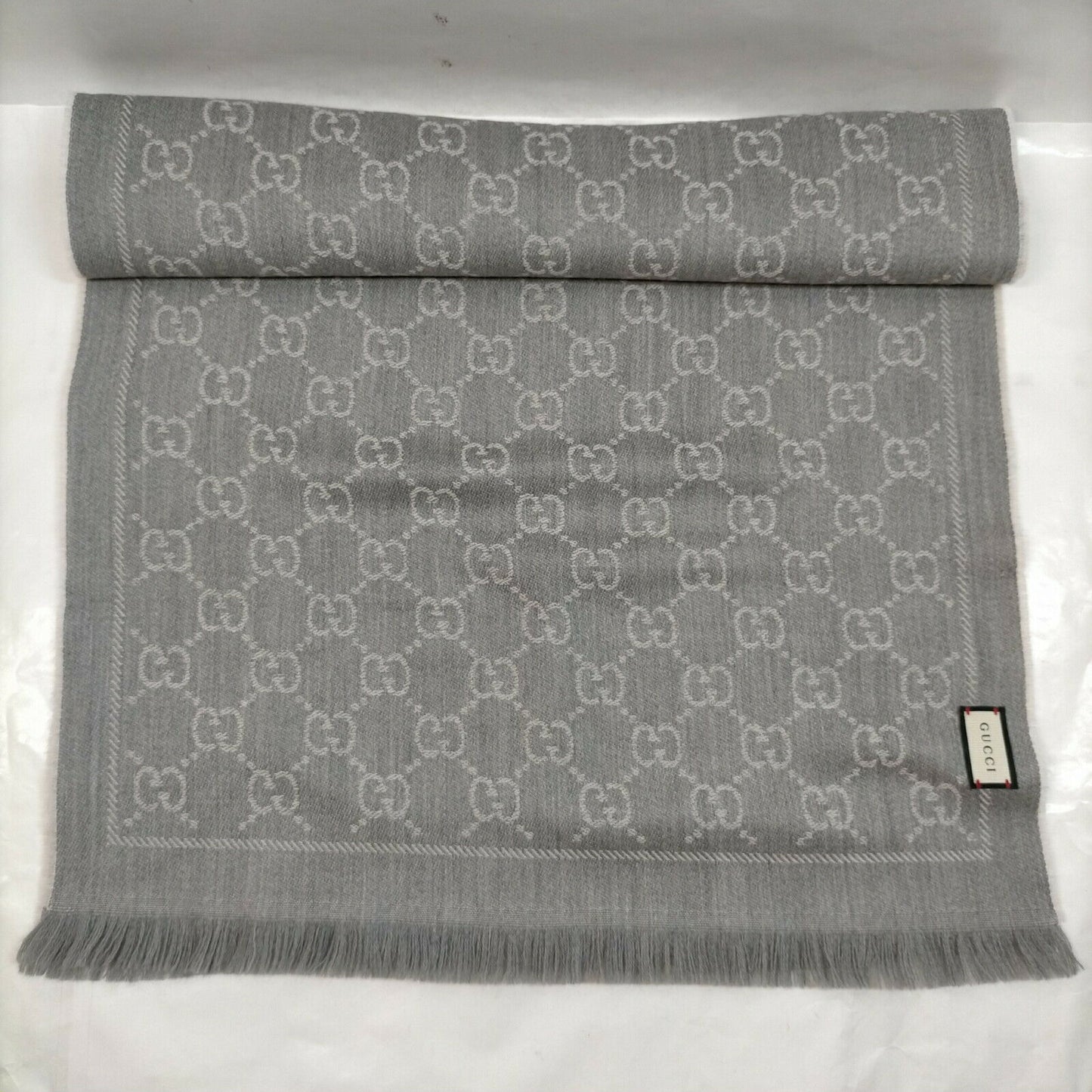 Gucci Scarf Grays Wool