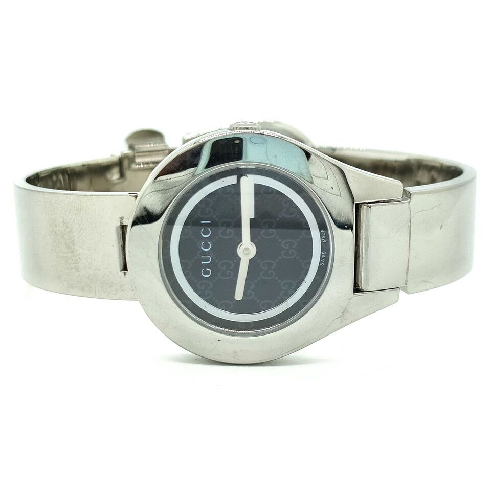 Gucci Watch 6700L  Black X Silver Bangle Watch