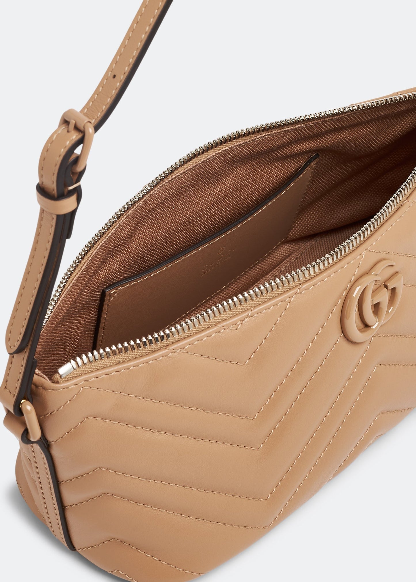 Gucci GG Marmont Small Shoulder Bag