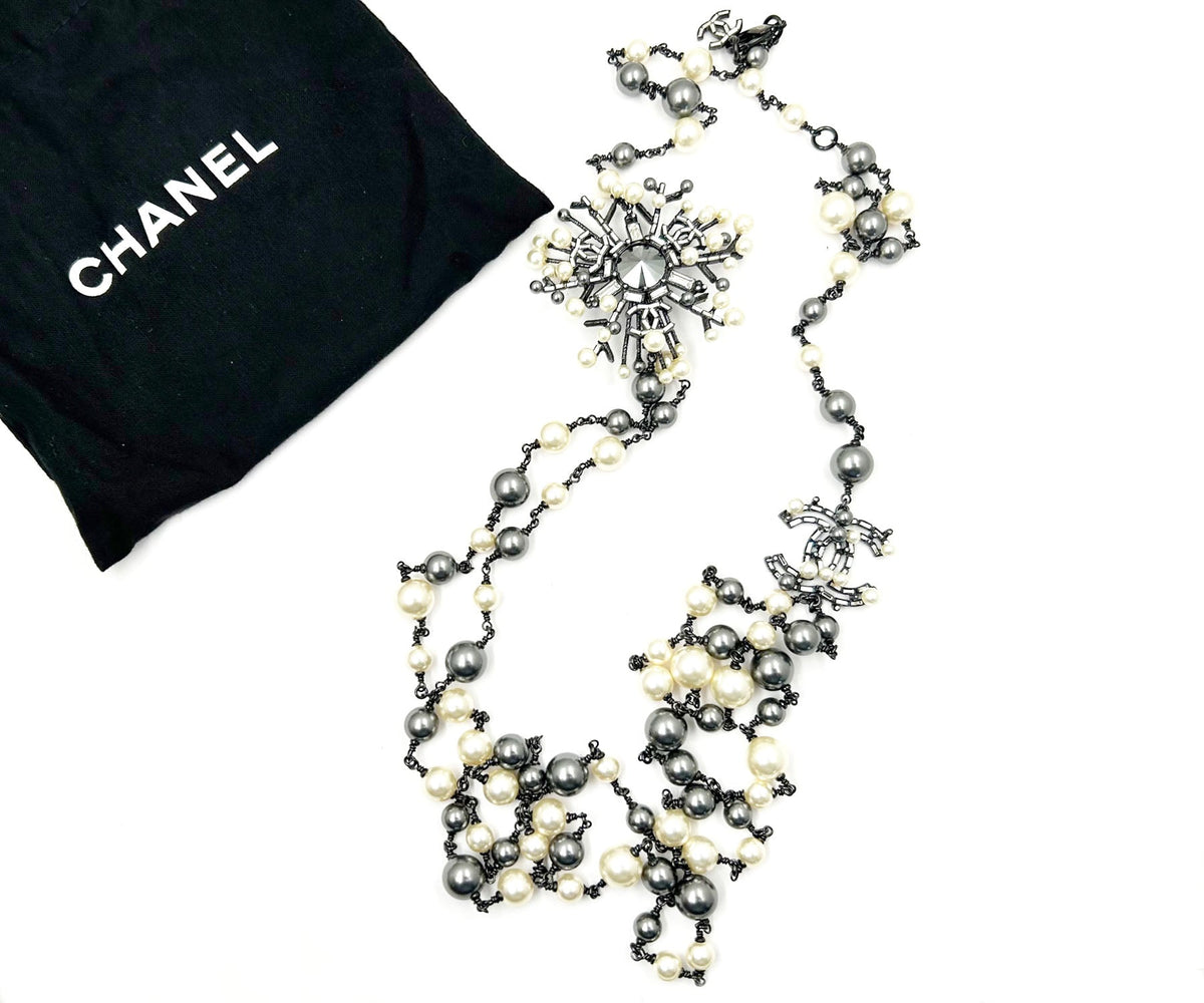 Top Quality Chanel Gunmetal CC Snowflake Baguette Crystal 2 Strand Pearl Long Necklace
