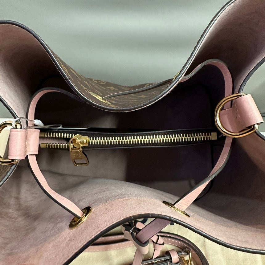 Louis Vuitton Monogram Canvas NeoNoe Bucket Bag,Brown