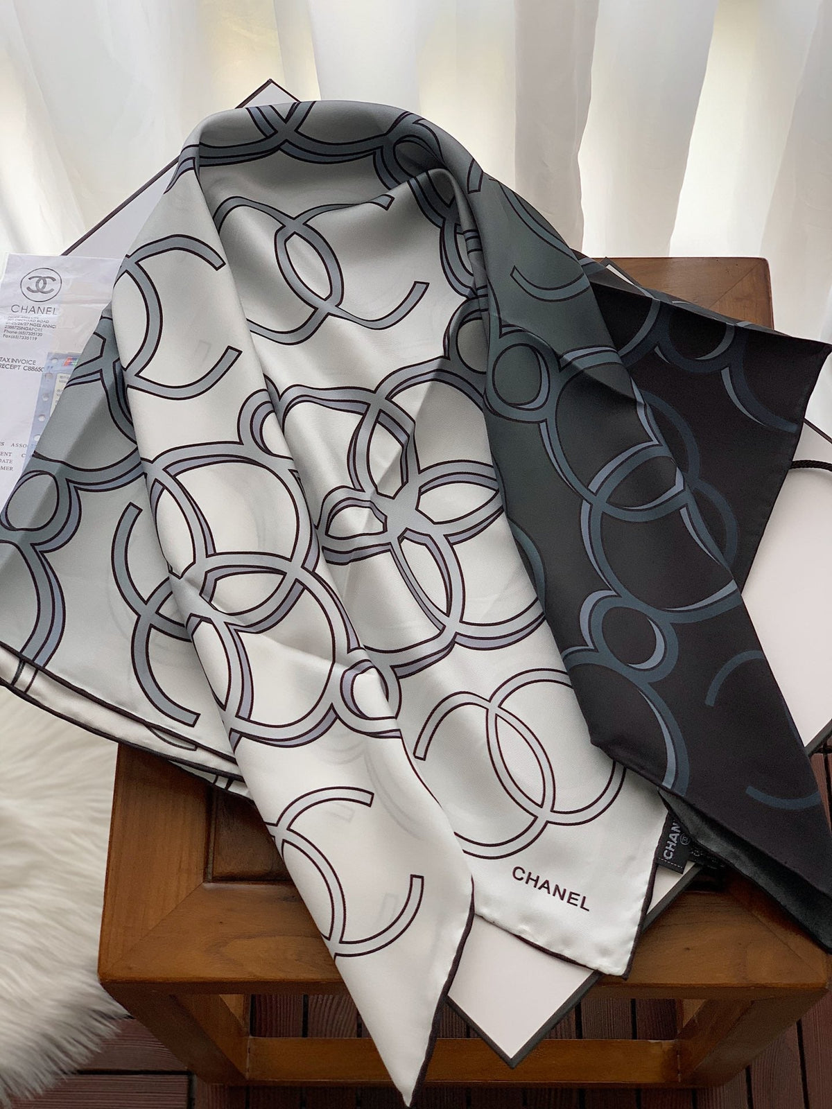 CHANEL Scarf