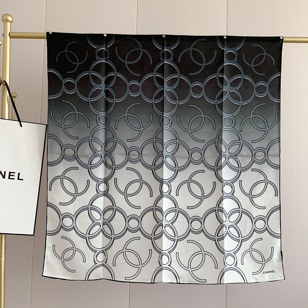 CHANEL Scarf