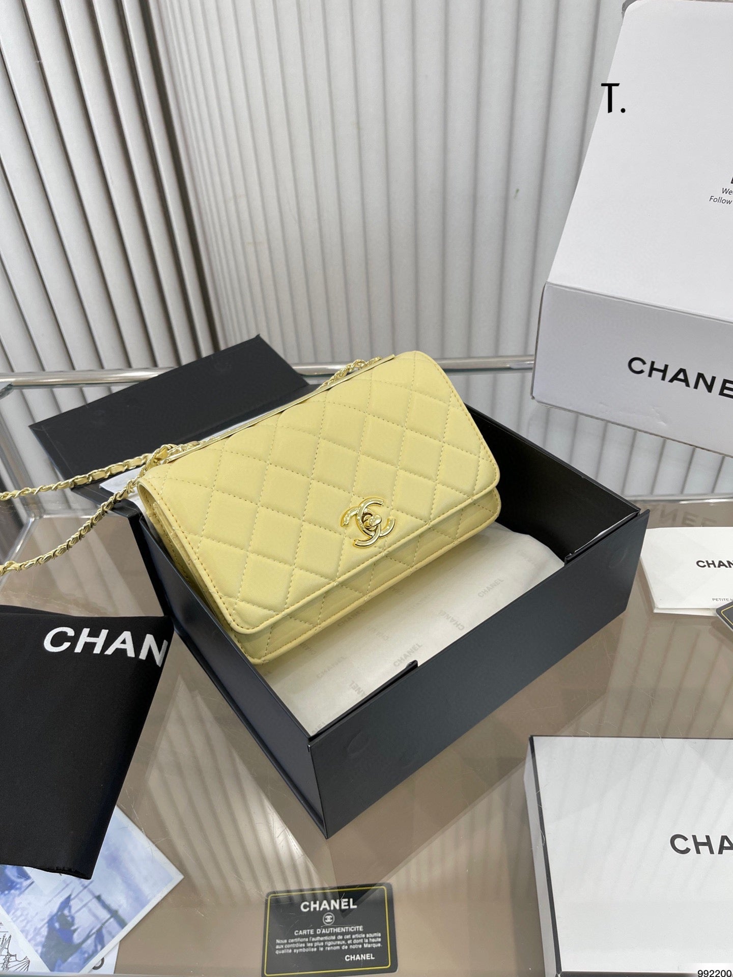 CHANEL Chain Bag Shoulder Bag