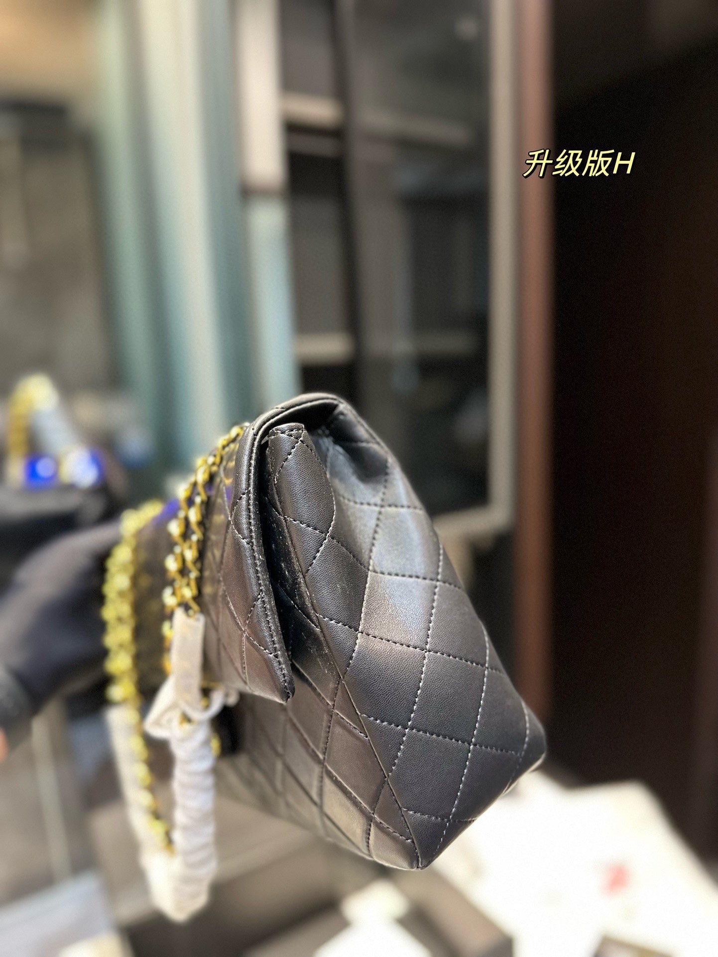 Chanel Chain Bag Flip Handbag Shoulder Bag