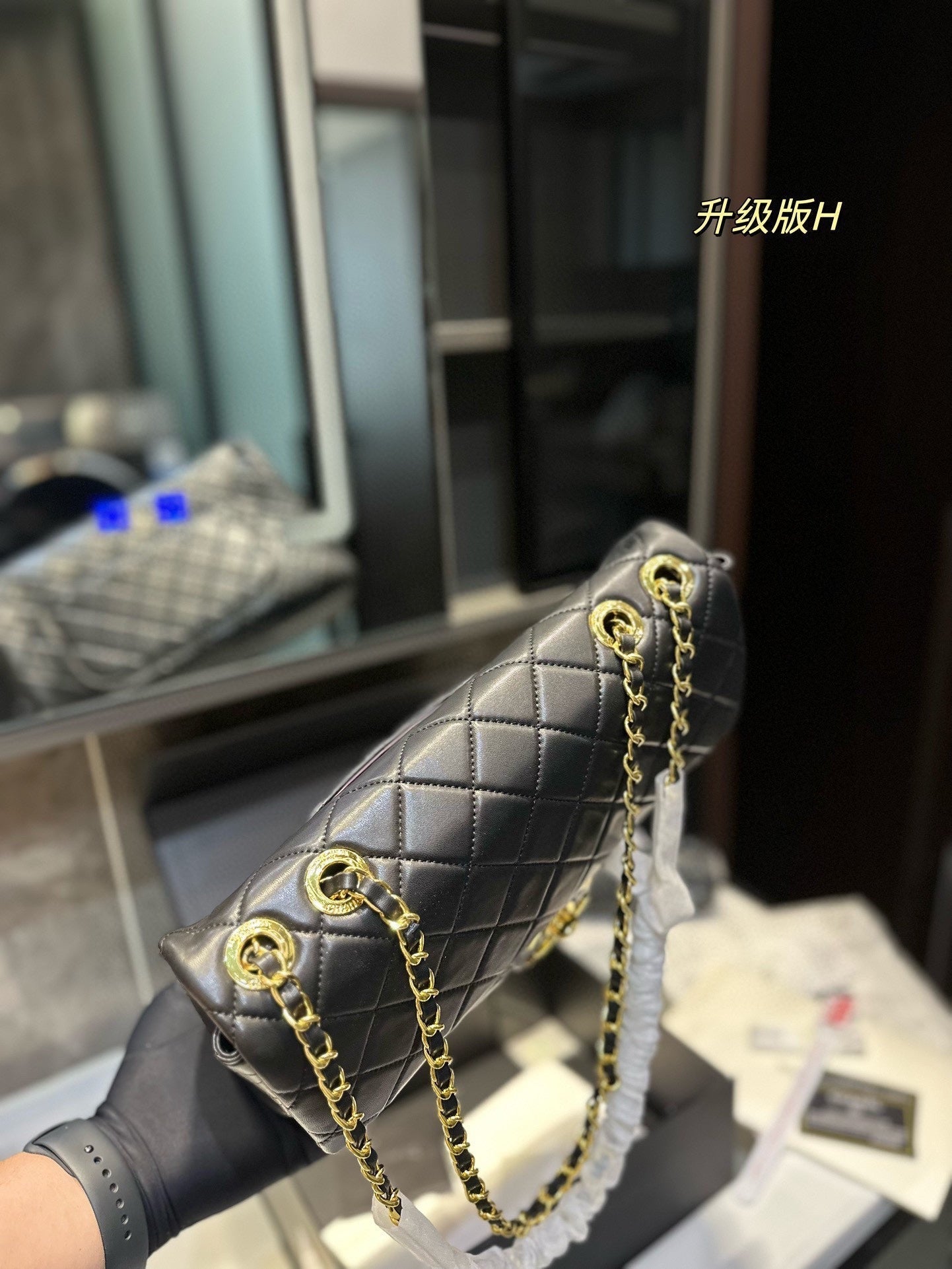 Chanel Chain Bag Flip Handbag Shoulder Bag