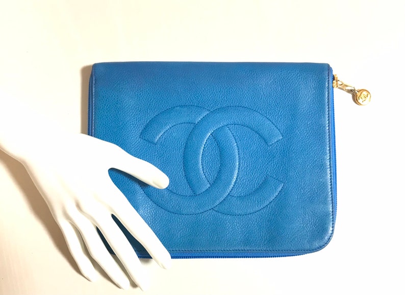 Chanel Vintage blue caviar clutch Bag, iPhone case, large wallet, cosmetic case pouch, mini Bag