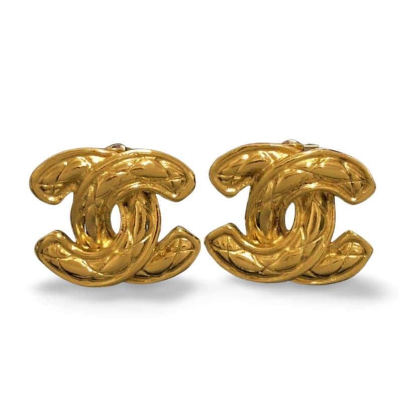 Chanel Vintage golden matelasse style CC mark earrings