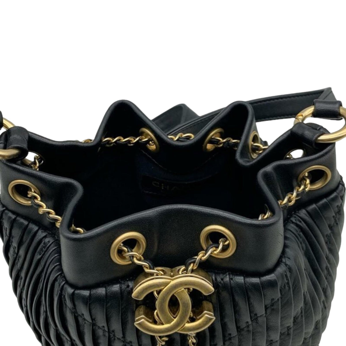 Coco Pleats Drawstring Bucket Black