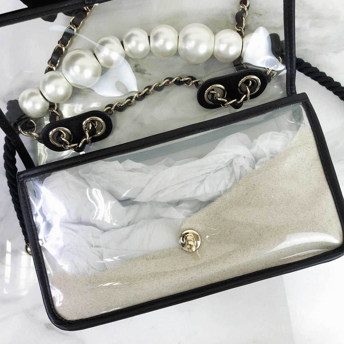 Coco "Sand by the Sea" Runway Pearl Handle Black PVC