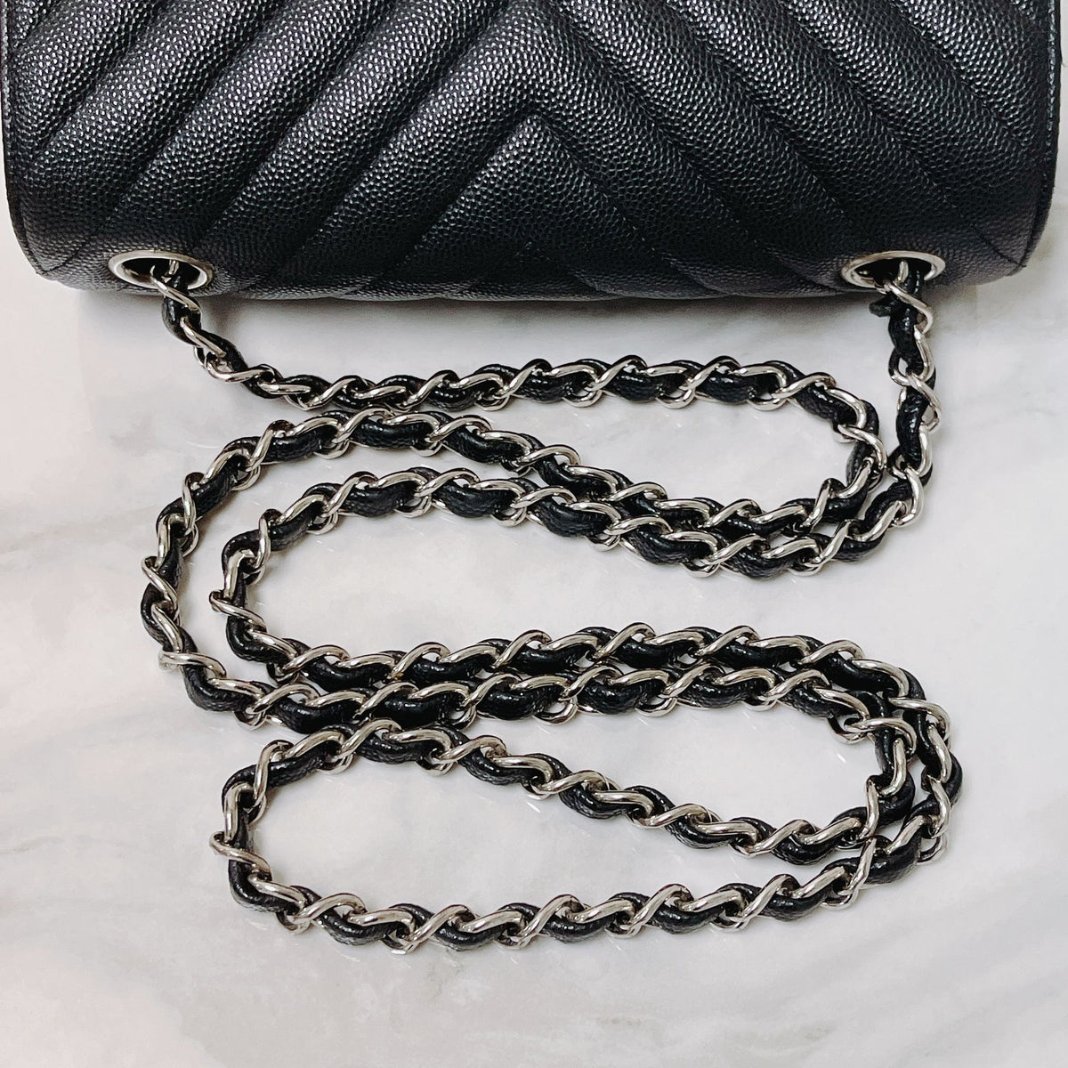 Mini Flap Bag Chevron Caviar Black SHW