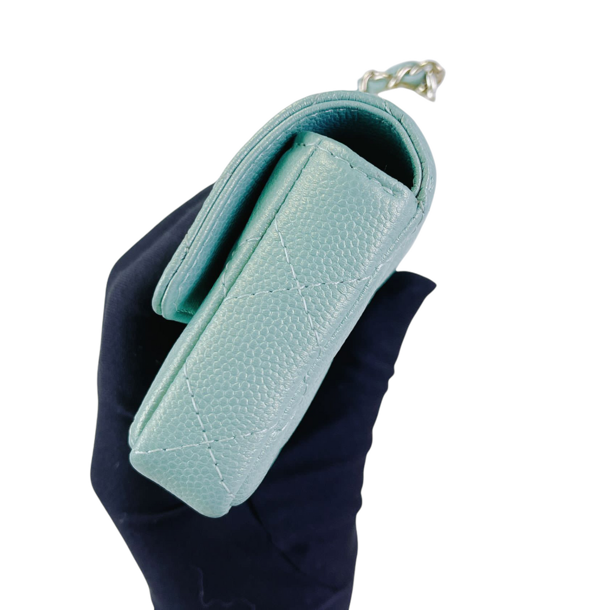 Caviar Quilted Pearl  Holder Caviar Blue GHW