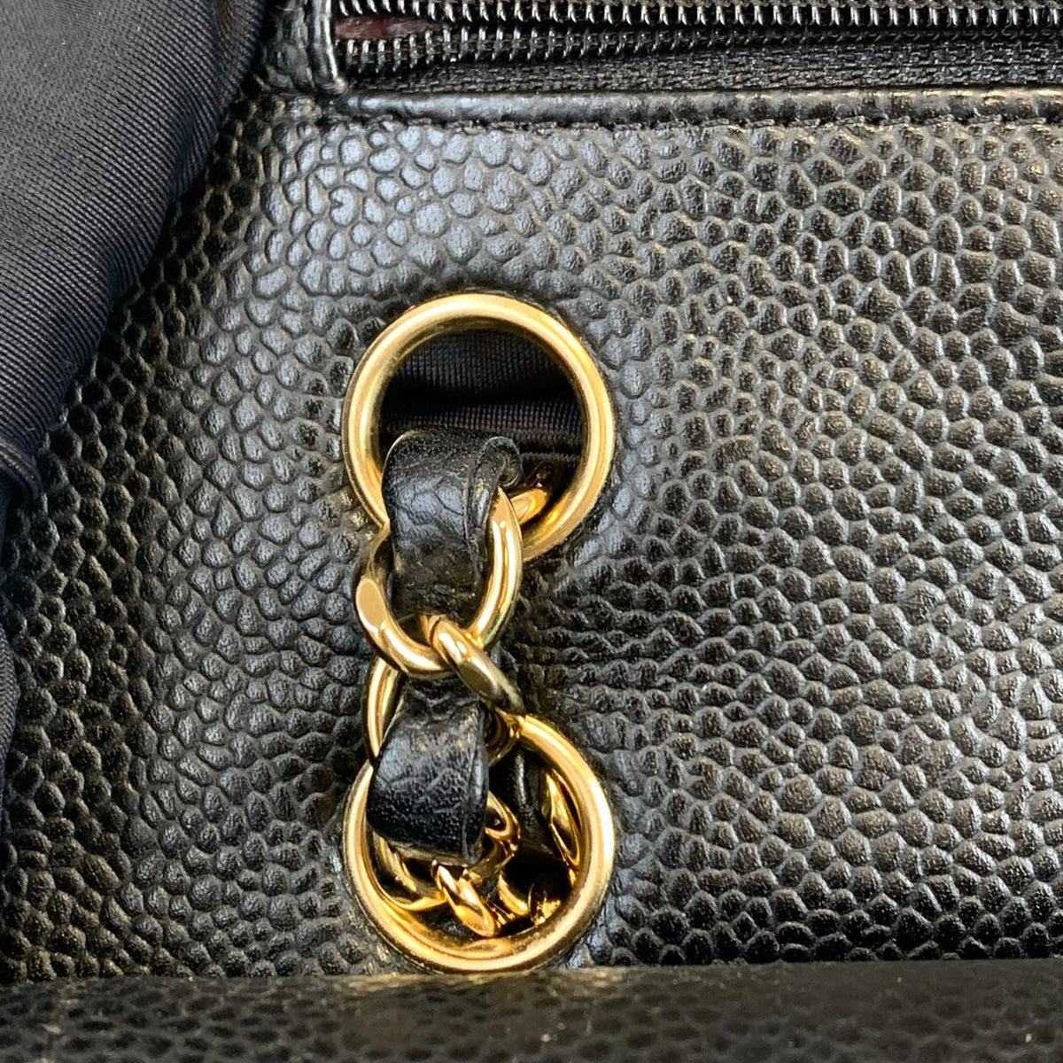 Classic Flap Caviar Medium Black GHW