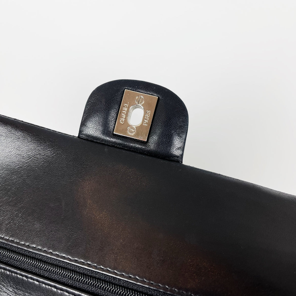 Classic Flap Medium Lambskin Black SHW