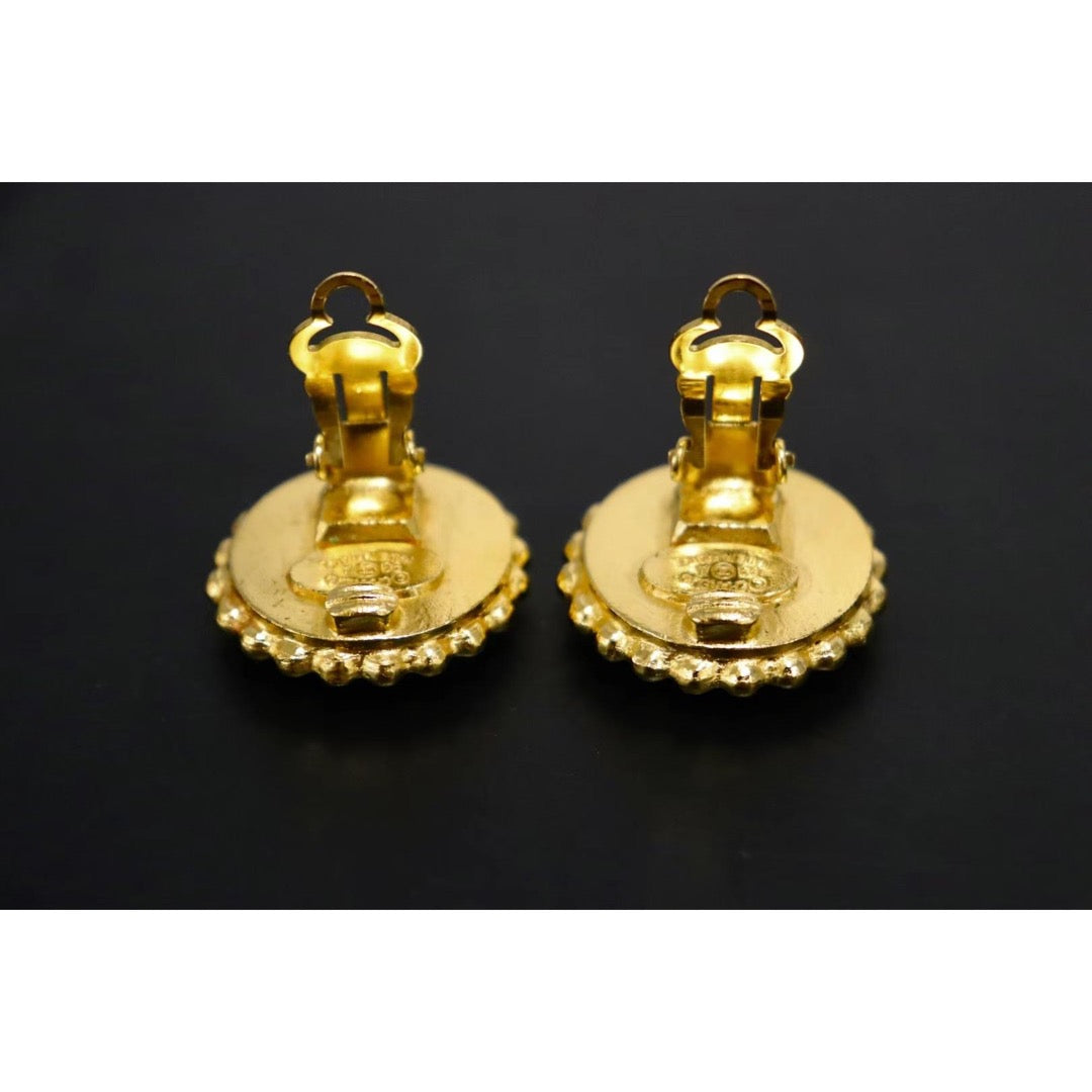 Rank SA ｜CHANEL Vintage Earrings ｜22110908
