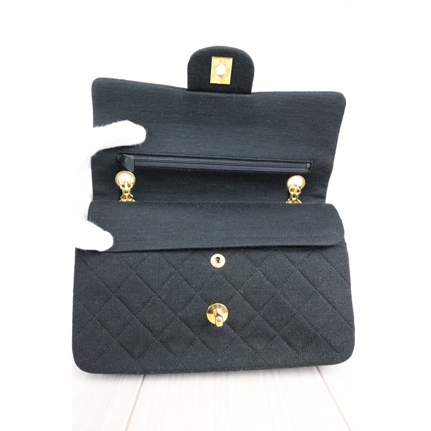 Rank A ｜ CHANEL CF Shoulder Bag ｜041206